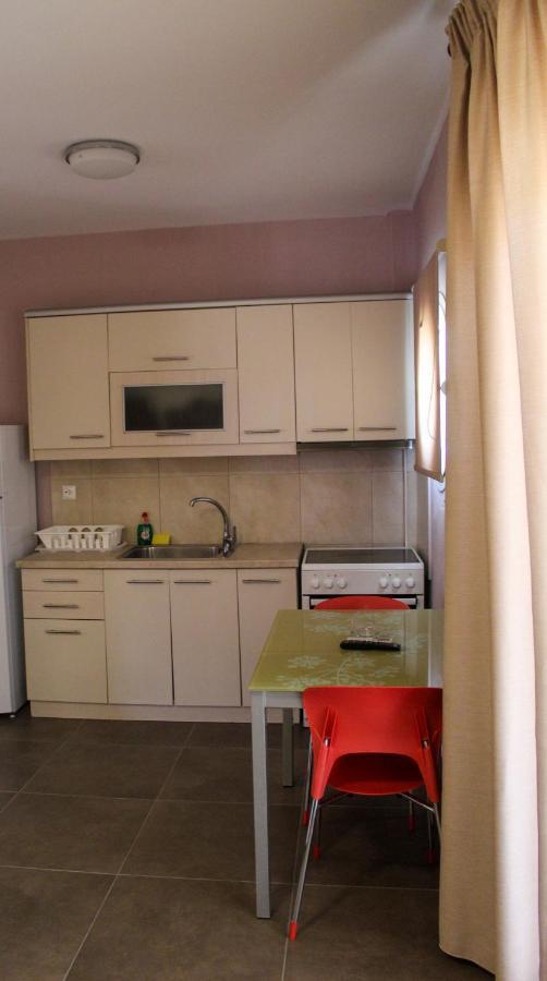 Apanema Apartments Vivári Екстериор снимка