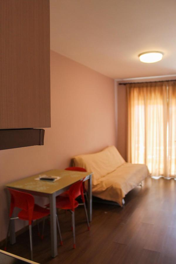 Apanema Apartments Vivári Екстериор снимка